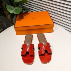 Hermes Slippers